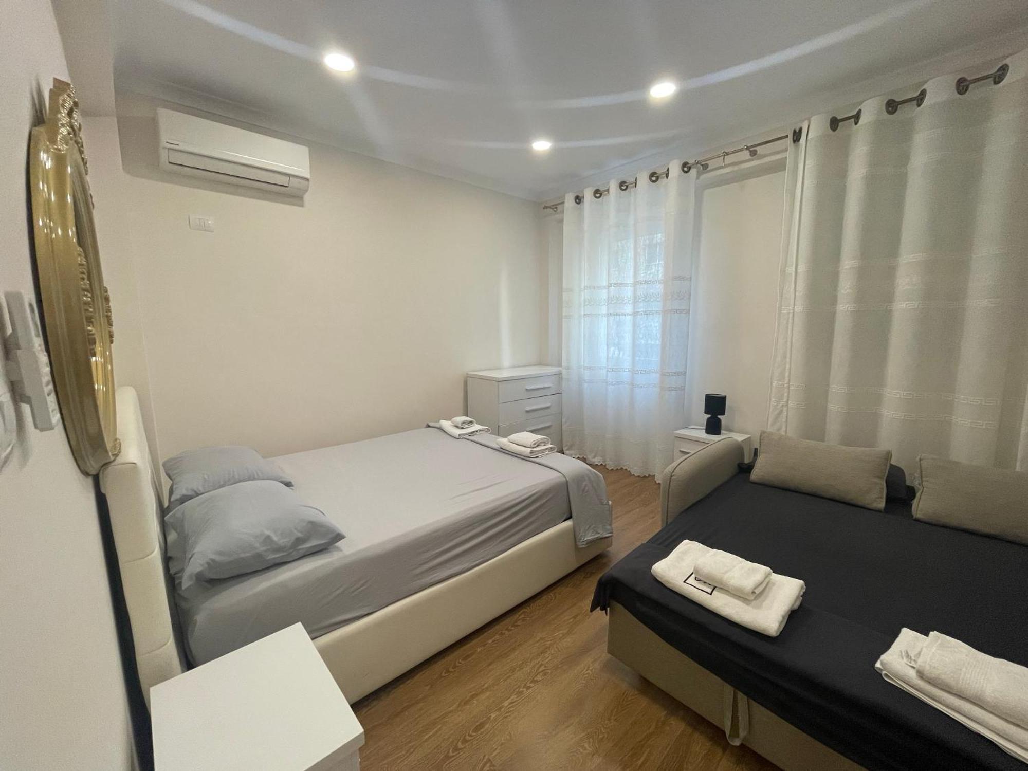 Suite Dolce Vita Tiranë Phòng bức ảnh